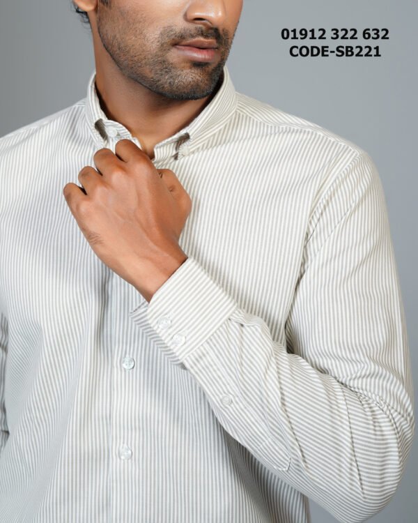 Men’s 100% Cotton Slim Fit Pin stripes Business Shirt SB221